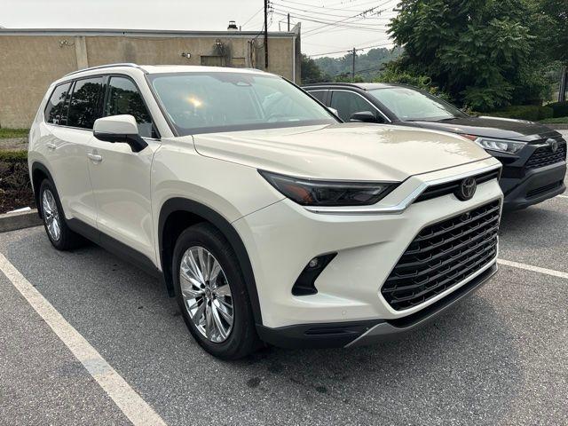 toyota grand highlander 2024 5TDAAAB51RS065806 image toyota grand highlander 2024 5TDAAAB51RS065806 image
